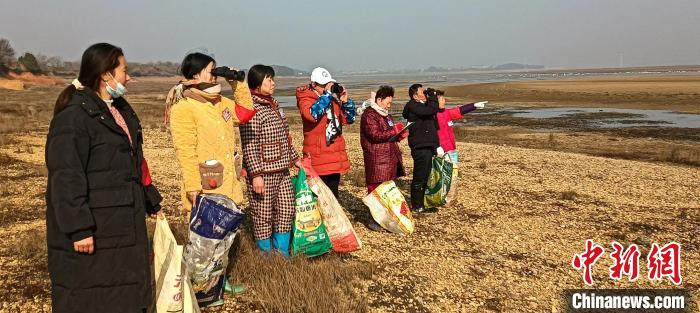 鄱阳湖巡护记：守护湿地候鸟 共建生态家园